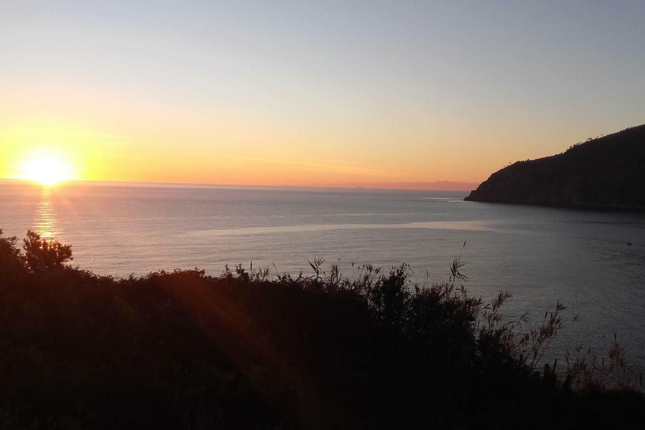 Un Gioiello Con Vista Mare Vila Moneglia Exterior foto