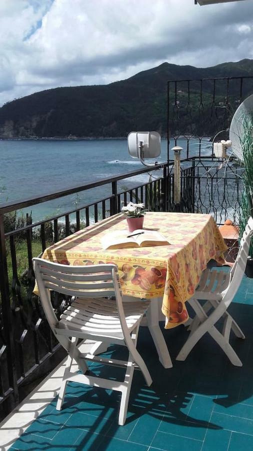 Un Gioiello Con Vista Mare Vila Moneglia Exterior foto